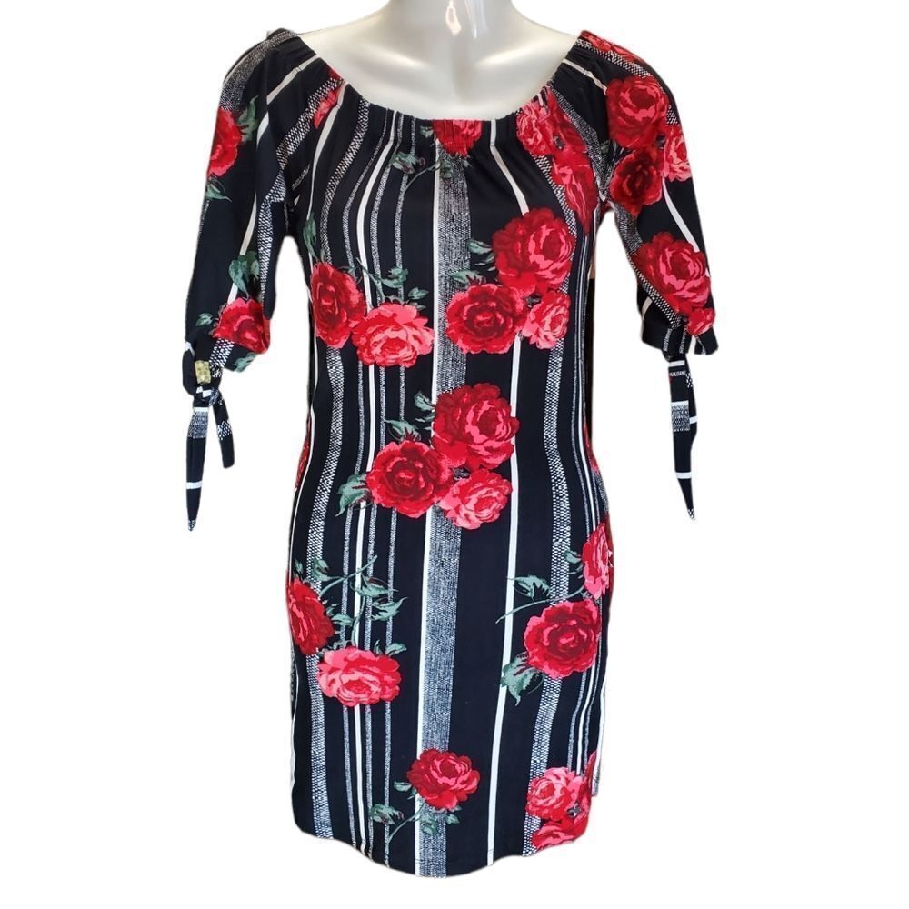 Black & white with red roses bodycon S